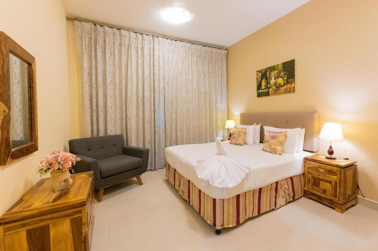 Ewan Tower Hotel Apartments Аджман Екстер'єр фото